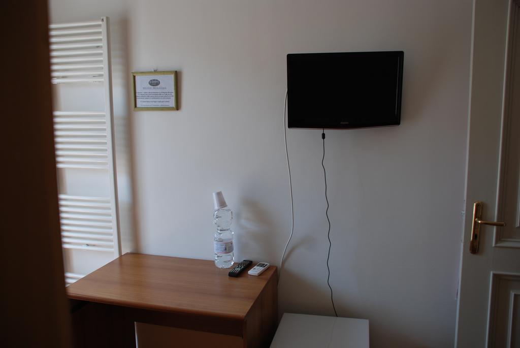 B&B Al Giardino Lecce Luaran gambar